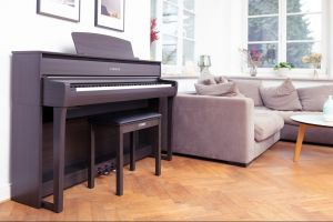 Prezentacja pianin cyfrowych Yamaha serii Clavinova CLP-700