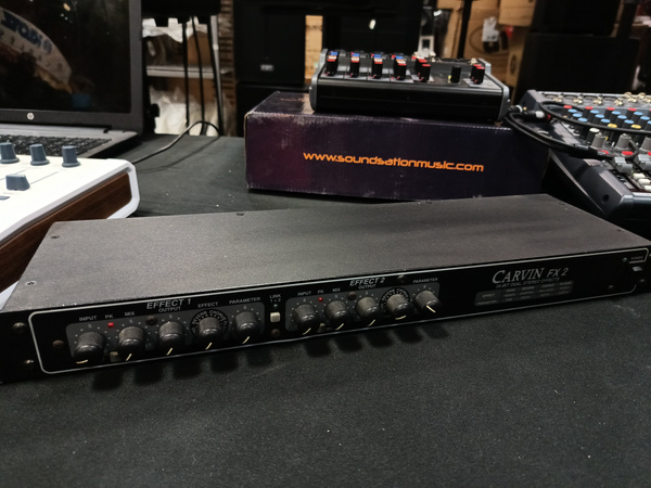 Carvin FX-2 Dual effect procesor - procesor efektów - ekspozycja