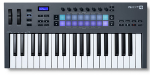 Novation FLkey 37  + Kurs miksu muzyki synthwave od Musoneo