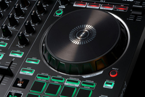 Roland DJ-202 kontroler pod Serato kontroler DJ