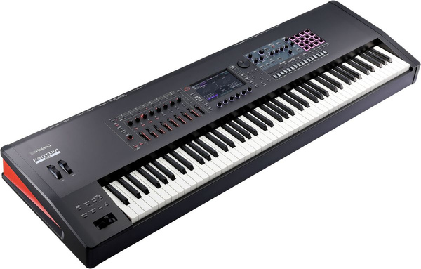 Roland Fantom 8 EX syntezator