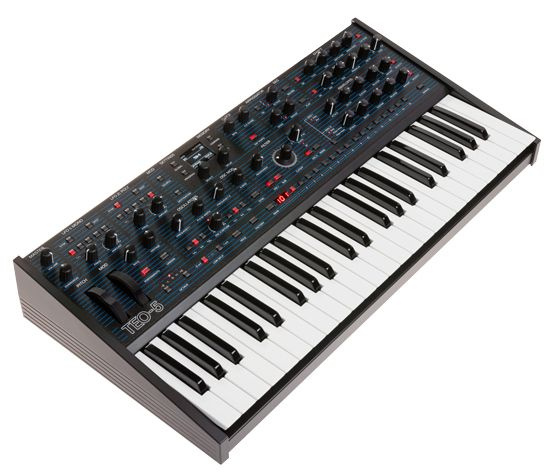 Oberheim TEO-5 - analogowy syntezator polifoniczny