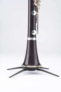 K&M 15222 - Statyw pod klarnet