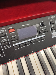 Nord Grand 2 - stage piano - ekspozycja