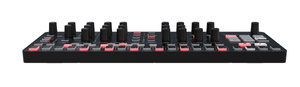 iK Multimedia Uno Synth Pro X syntezator