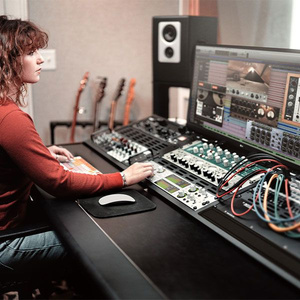 Universal Audio Apollo X8P Gen 2 Essentials - interfejs audio Thunderbolt 3
