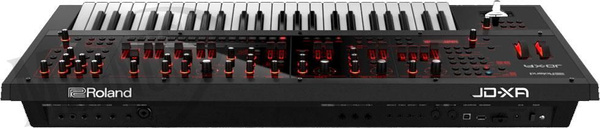 Roland JD-XA syntezator