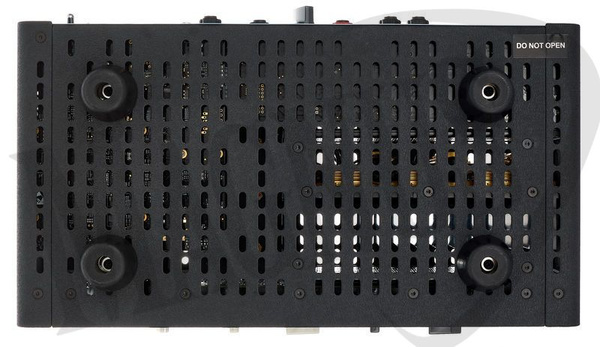 Universal Audio OX Amp Top Box  - 3 lata gwarancji po rejestracji