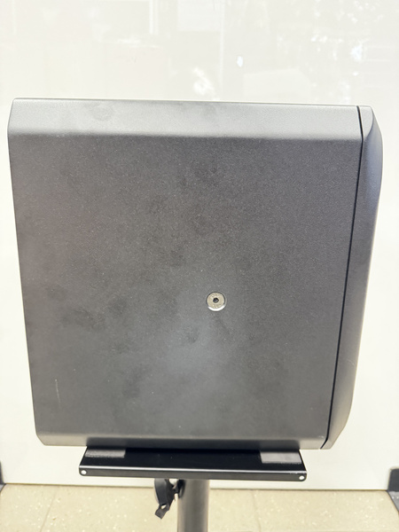 ADAM Audio S2V referencyjny monitory aktywny - ekspozycja