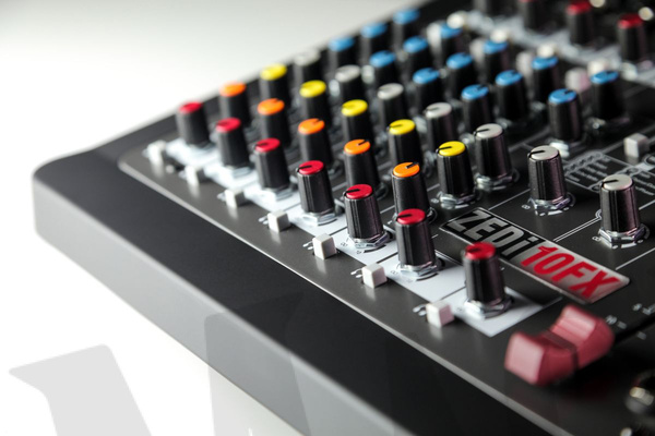 Allen&amp;Heath ZEDi10 FX mikser analogowy