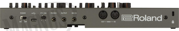 Roland SH-01A syntezator