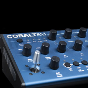 Modal Cobalt 8M syntezator analogowy