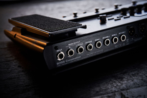 Boss GT-1000 efekt gitarowy