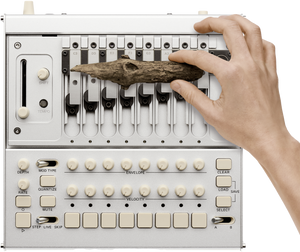 Korg Phase8 syntezator elektroakustyczny | Edycja Limitowana