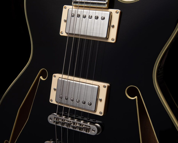D'Angelico Excel Mini DC Tour Solid Black gitara elektryczna