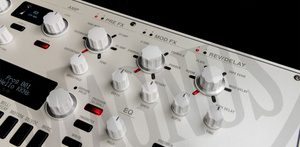 Korg Kingkorg Neo syntezator