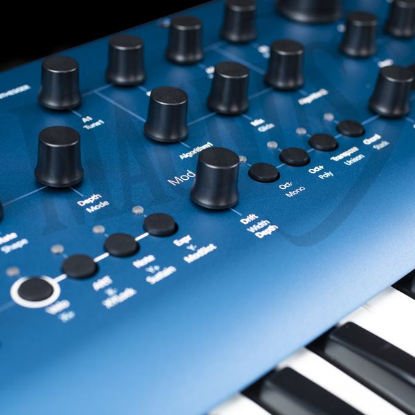 Modal Cobalt 8X syntezator analogowy