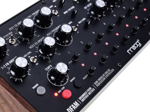 Moog DFAM - Drummer From Another Mother syntezator