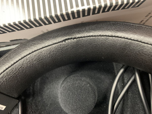 ADAM Audio Studio Pro SP-5 BK - słuchawki studyjne - ekspozycja