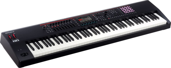 Roland Fantom 08 syntezator