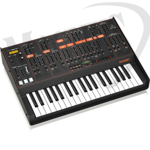 Behringer Odyssey syntezator analogowy
