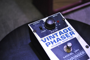 Behringer VP-1 Vintage Phaser efekt gitarowy