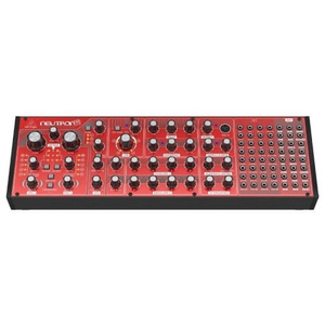 Behringer Neutron syntezator analogowy