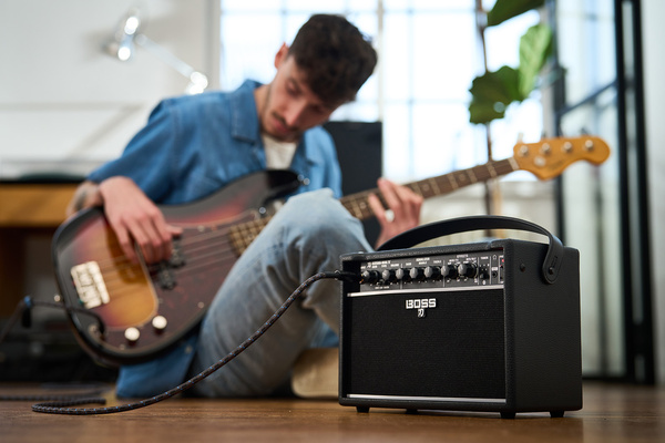 Boss Katana Mini X Combo gitarowe 10W