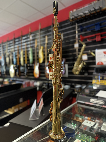 Château Valencay CSS-22GL saksofon sopranowy - ekspozycja