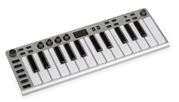 ESI xSynth syntezator cyfrowy