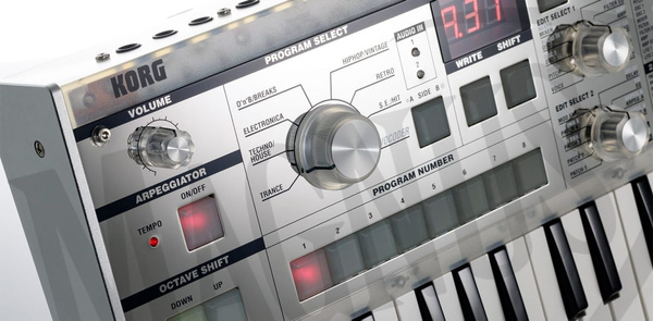 Korg microKORG CR syntezator wersja crystal - tylko otwarty
