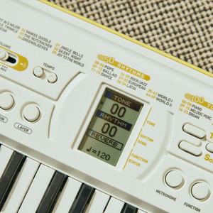 Casio SA-80 keyboard