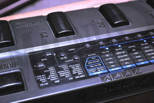 Zoom 2100  procesor