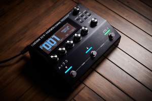 Boss GT-1000 CORE   kontroler gitarowy
