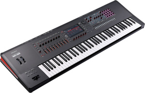 Roland Fantom 7 EX syntezator