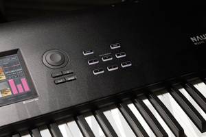 Korg Nautilus-88-AT stacja robocza z funkcją aftertouch