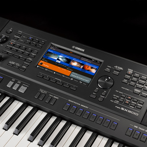 Yamaha PSR-SX900 keyboard