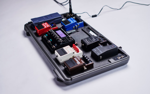 Boss BCB-90X walizka pedal board