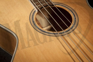 Takamine GB72CE-NAT gitara basowa elektro-akustyczna