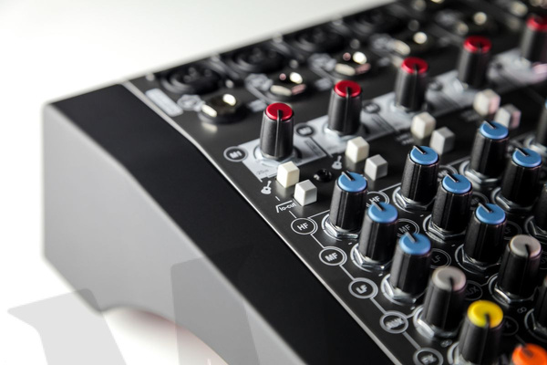 Allen&amp;Heath ZEDi10 FX mikser analogowy