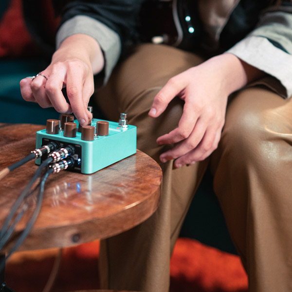 Universal Audio UAFX Del-Verb Ambience Companion