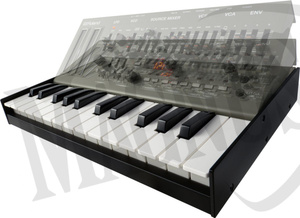 Roland SH-01A syntezator