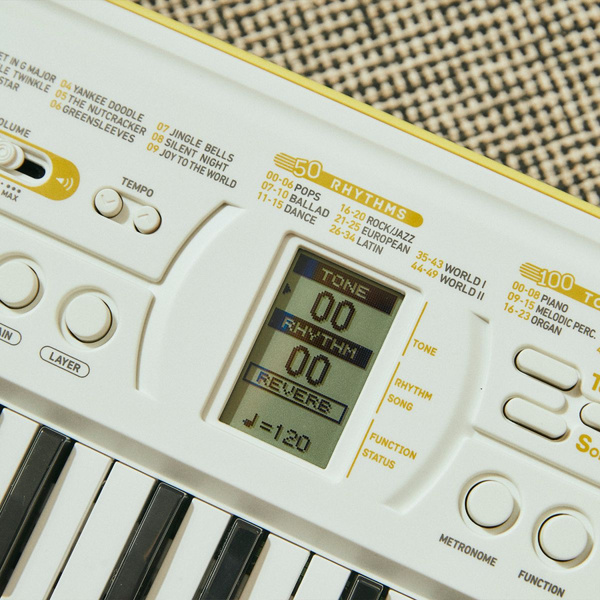 Casio SA-80 keyboard