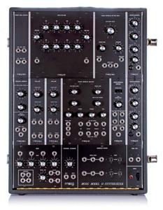 Moog Model 10 syntezator semi-modularny