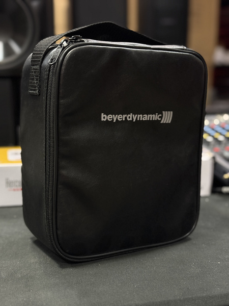 Beyerdynamic DT880 Pro - słuchawki dynamiczne, otwarte, 250 Ohm - tylko otwarty