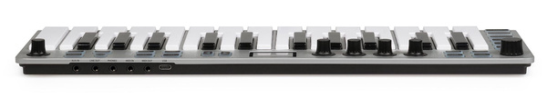 ESI xSynth syntezator cyfrowy