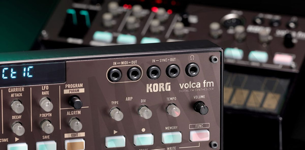Korg Volca FM2 syntezator
