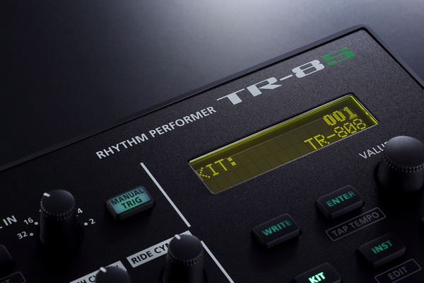 Roland TR-8S procesor wokalowy