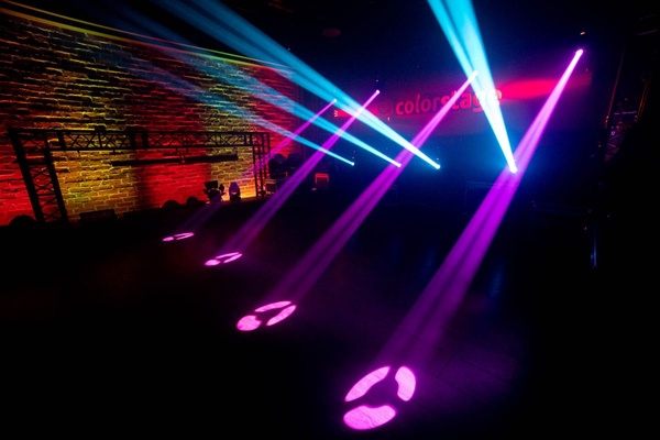 ColorStage Delta LED 100W Beam - Zestaw 4 głowic ruchomych w case