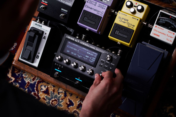 Boss GT-1000 CORE   kontroler gitarowy